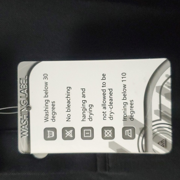 BNWT navy blue w red trim 3 button men's shirt XL reg - Picture 2 of 8